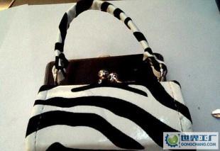 義烏智林箱包 中長版晚妝包批發與定制，二手設備轉讓一體化服務